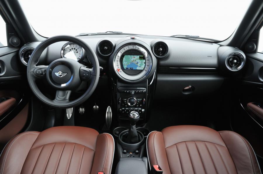  Mini Paceman Cooper S 2012 года  (фото 4 из 444)